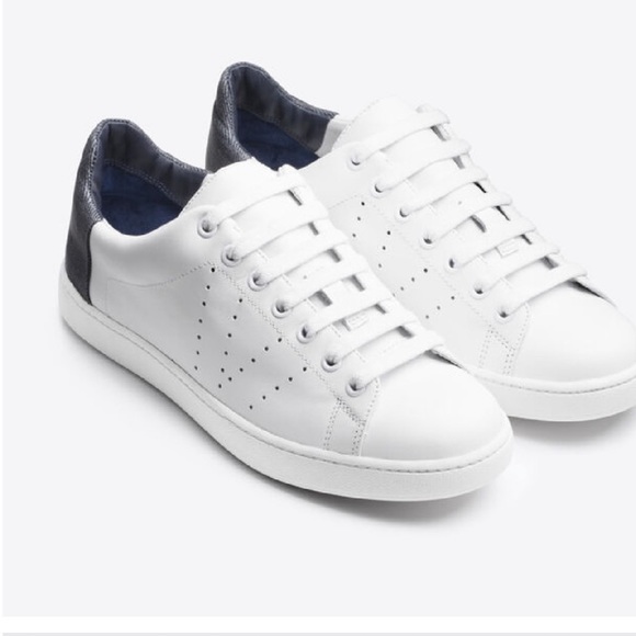 Vince Shoes - Vince Varin Sneakers